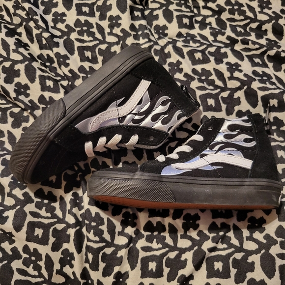 Toddler Vans - Picture 1 of 6